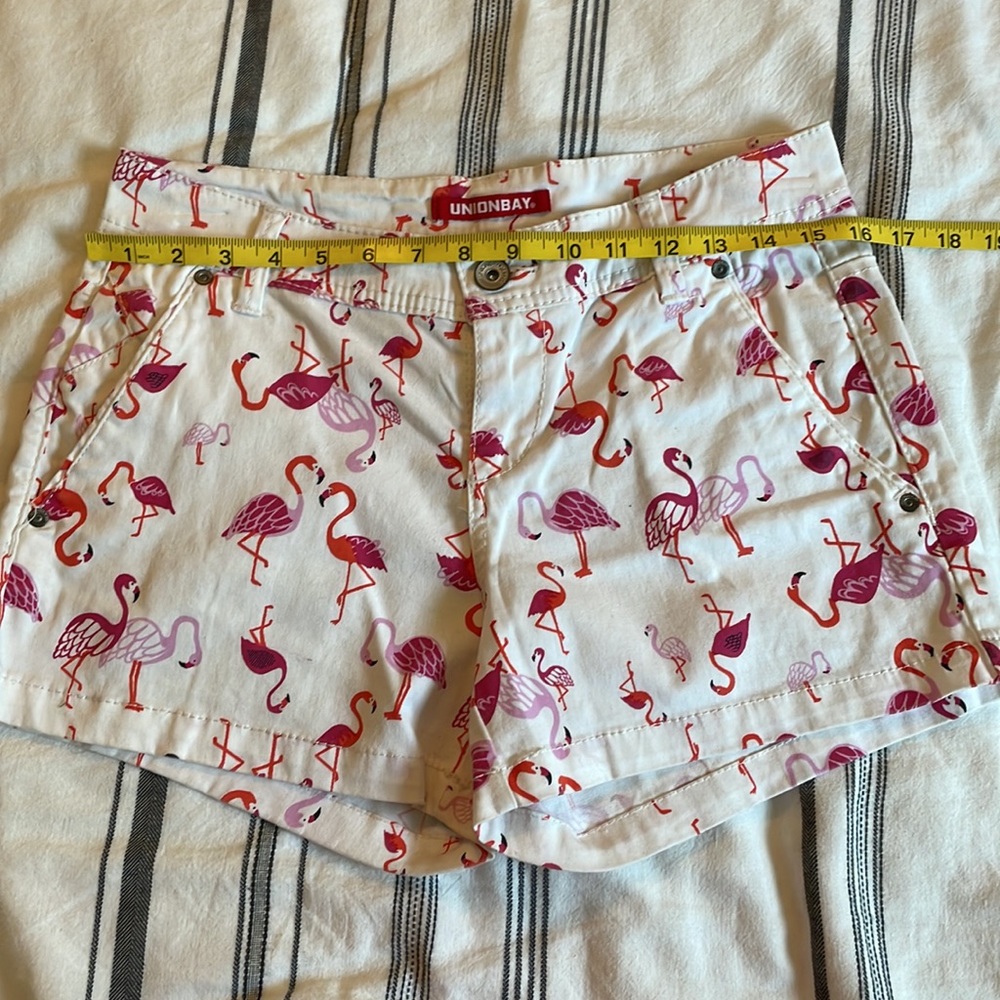 Union Bay Flamingo Jean Shorts - Picture 7 of 11